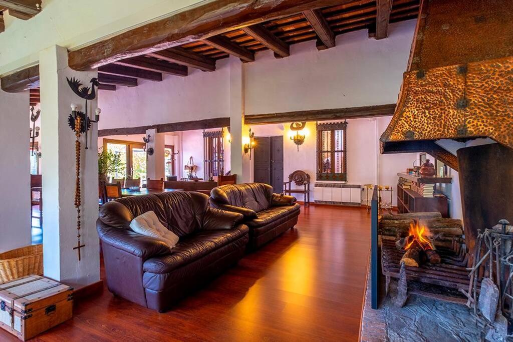 Casa Rural Mas Del Gall - Casa Nova, Barcelona Villa Tordera Eksteriør bilde